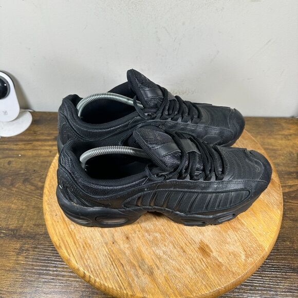 Nike Air Max Tailwind 4 Triple Black‎ Shoe Sneakers Men's Size 10 AQ8810-001